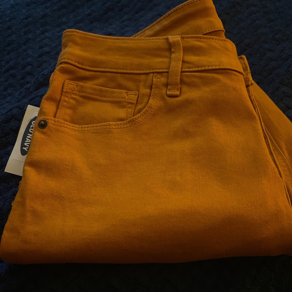 Women's Old Navy Gold Rockstar Super Skinny Jeans Size 12